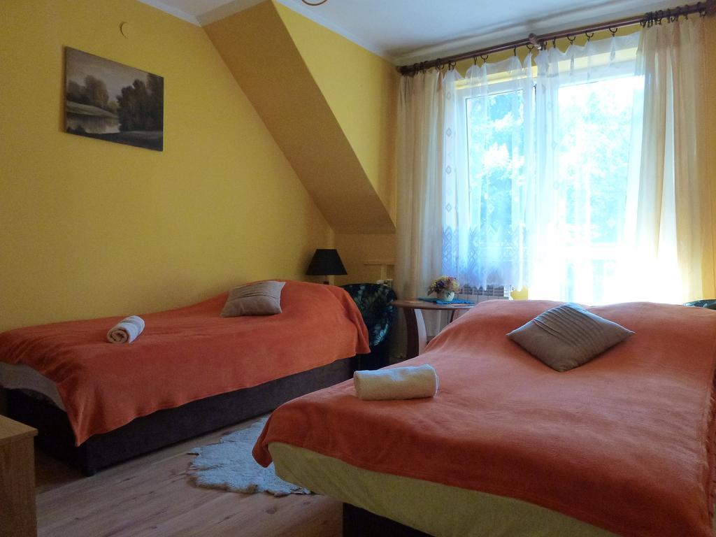 Pokoje Goscinne Vida Krynica Zdroj Quarto foto