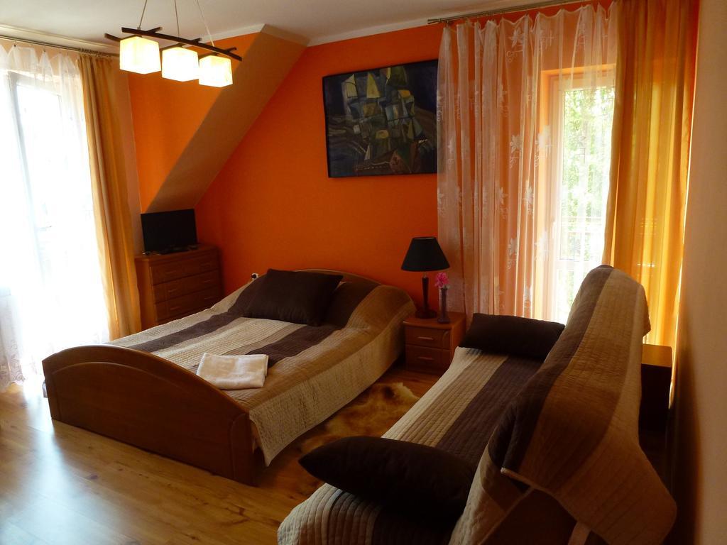 Pokoje Goscinne Vida Krynica Zdroj Quarto foto